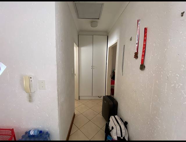 1 BEDROOM FLAT FOR SALE IN RENSBURG